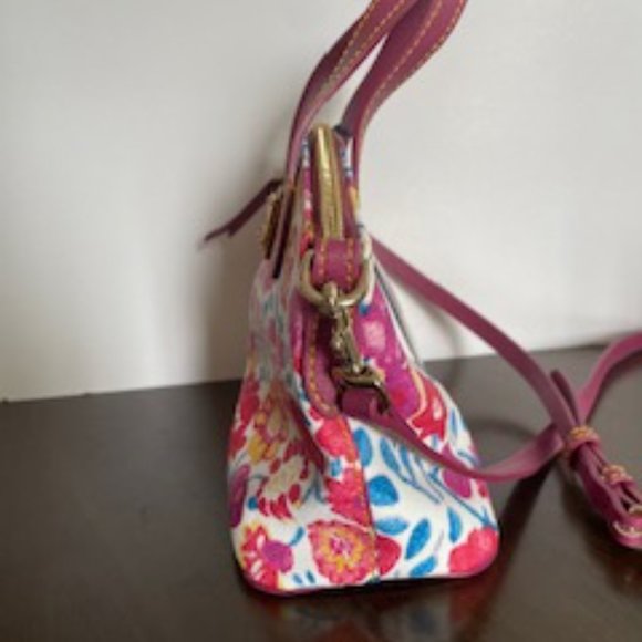 Dooney & Bourke Rare Marabelle Mini Ruby Bag WHVI - Picture 3 of 7